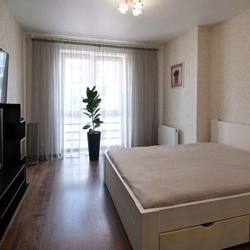 Гурія Бухала вул. (6-та Гвардійська), 9