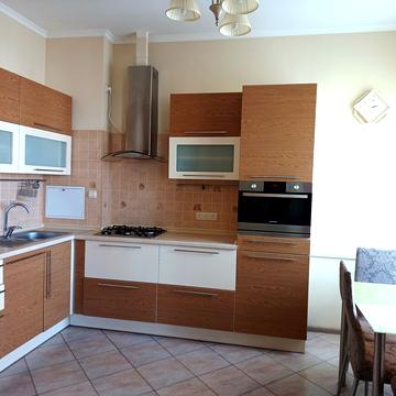Кловський узвіз, 4