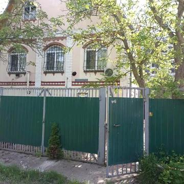 Оболонська набережна вул.