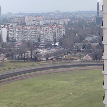 Краснова вул., 1-Б