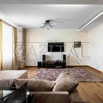 Антоновича вул. (Горького), 72