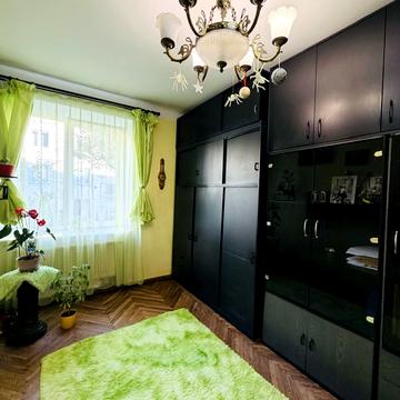 Остроградських вул. (), 8