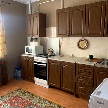 Архітектора Старова вул., (Будинок 10)