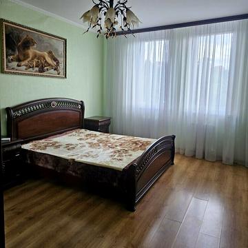 Валерія Лобановського просп. (Червонозоряний), 126-Г