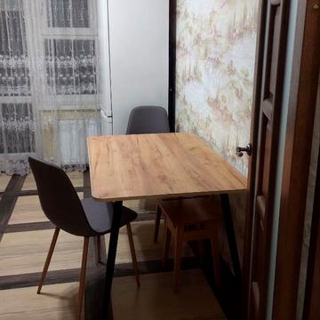 Келецька вул., 142