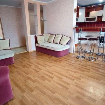 Героїв України просп. (Героїв Сталінграду), 15-Г