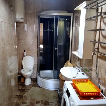 Тростянецька вул., 49