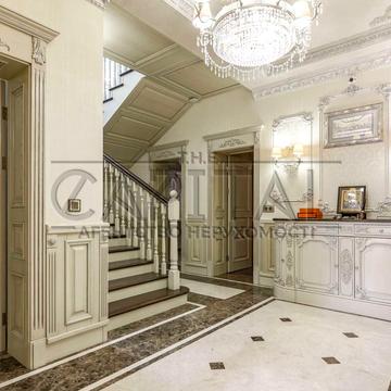 вул. Велика Набережна, 13