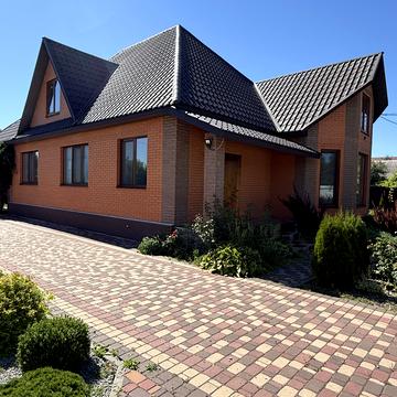 Квітнева