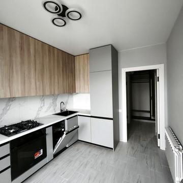Петра Лінтура вул., 7