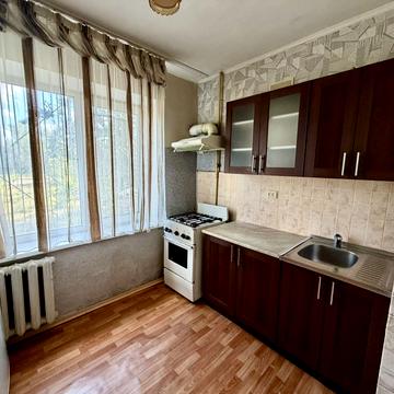 Приозерна вул., 10