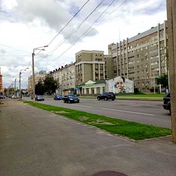 Героїв Харкова просп. (Московський), 84