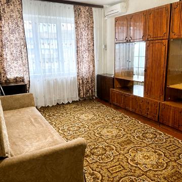 Академіка Кіпріанова вул., 6-А