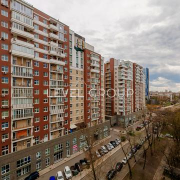 Василя Тютюнника вул. (Анрі Барбюса), 56