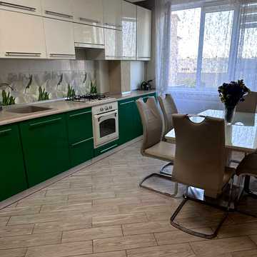 Садова вул., 22-Б