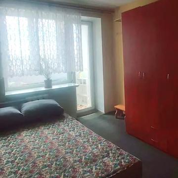 Дмитра Іванова вул., 6