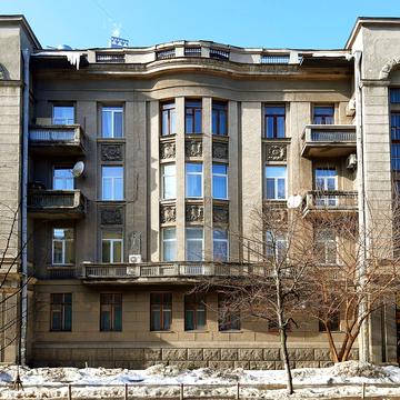 Шовковична вул., 10