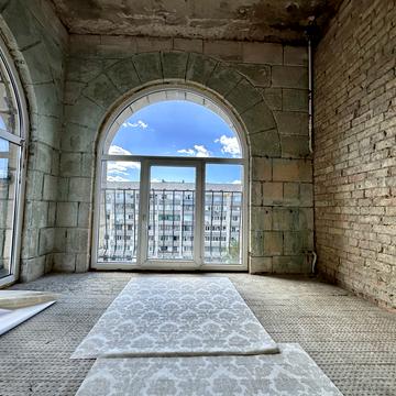 Кловський узвіз, 17
