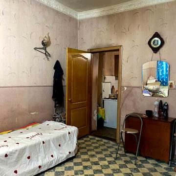 Мала Арнаутська вул., 64
