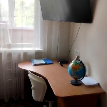 Метробудівників вул., 40
