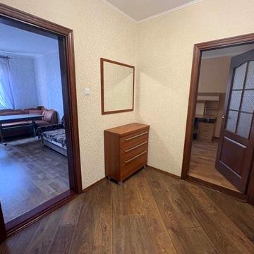 Урлівська вул., 15