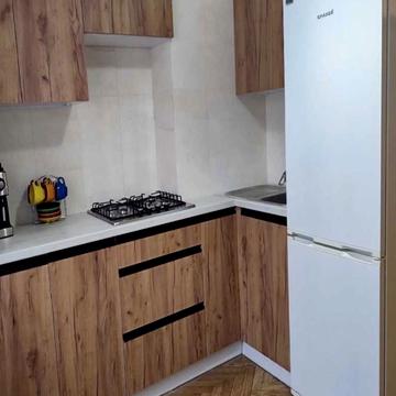 Боровиковського бульв., 7