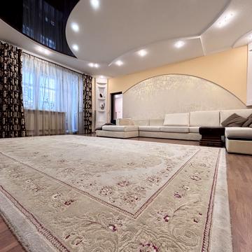 Виконкомівська вул., 7