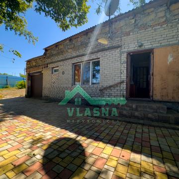 Зелена вул., 1