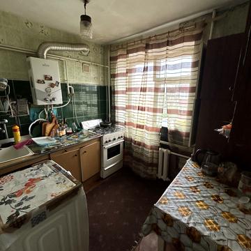 Грушевського вул., 74