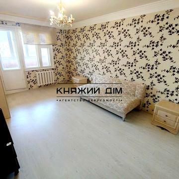 Лариси Руденко вул., 21