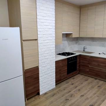 Юнацька вул., 8