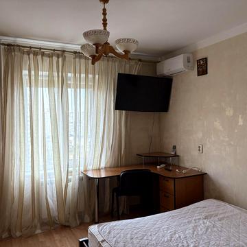 Оноре де Бальзака вул., 57