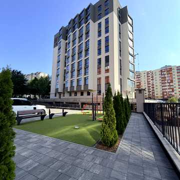 Панаса Мирного вул., (Будинок)