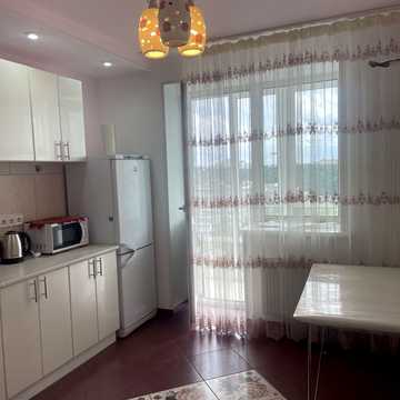 Патріарха Мстислава Скрипника вул. (Миколи Островського), 48-А