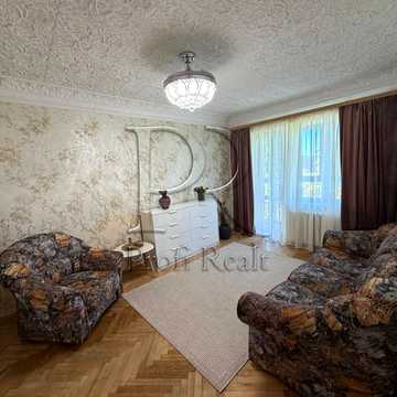 Івана Виговського вул. (Маршала Гречка), 10