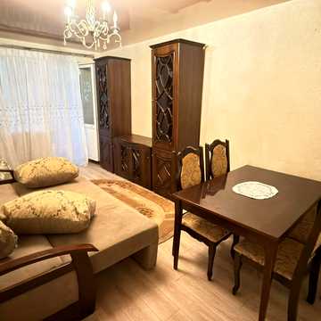 Євгена Танцюри вул. (Генерала Петрова), 76