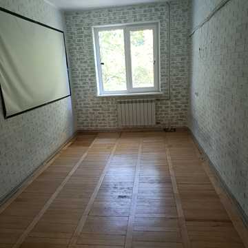 Героїв Крут вул. (Валентини Терешкової), 39/2