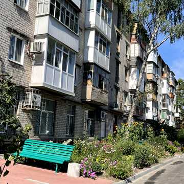 Перемоги вул., 6