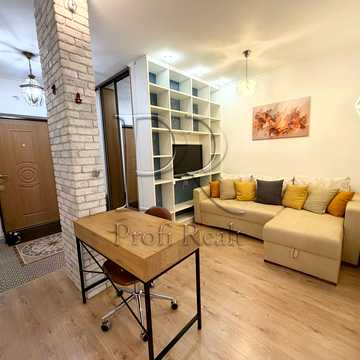 Регенераторна вул., 4 к4