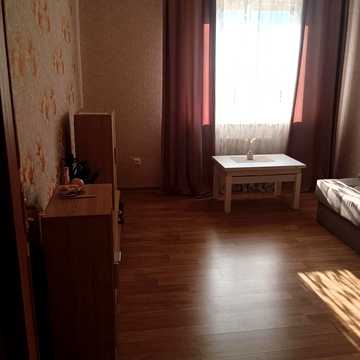 Відродження просп., (50)