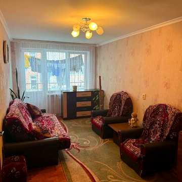 Василя Стуса вул., 13
