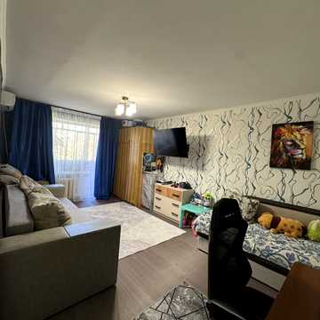 Парусна вул. (Героїв Сталінграду), 6