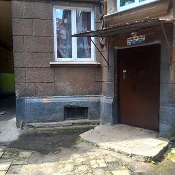 Героїв УПА вул., 76