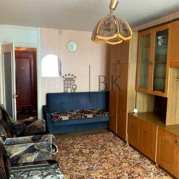 Миколи Ушакова вул., 6