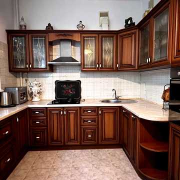 Михайла Грушевського вул., 34-А