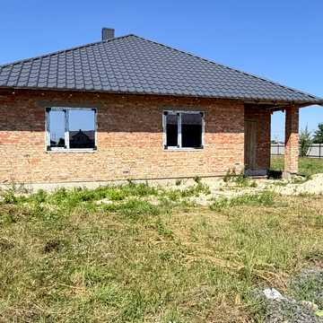 Західна, 36