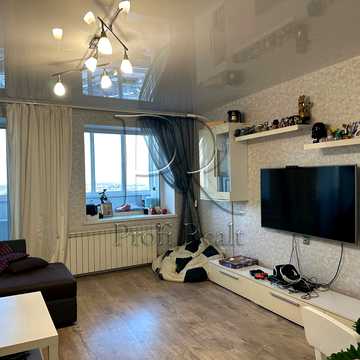 Полярна вул., 8-Є