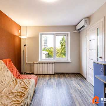 Деміївська вул., 39