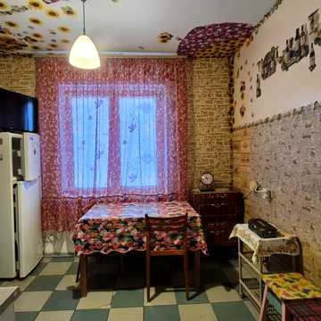 Євгена Танцюри вул. (Генерала Петрова), 50