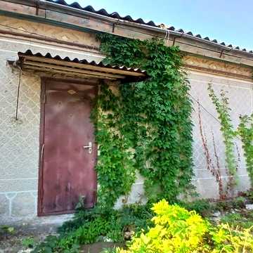 Східна вул., 35